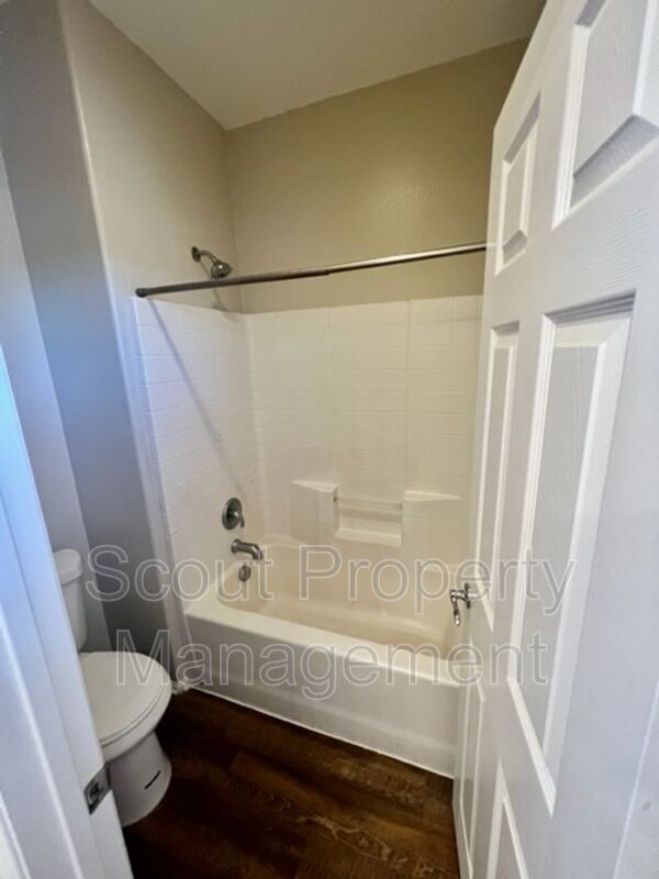 Building Photo - 45602 Magnolia Pl