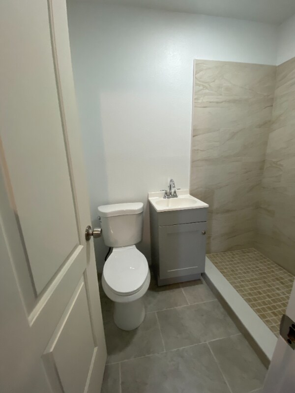 Building Photo - 1825 14th Ave