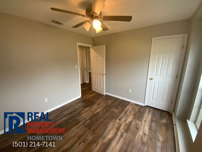 Building Photo - 14123 Ridgecrest Dr