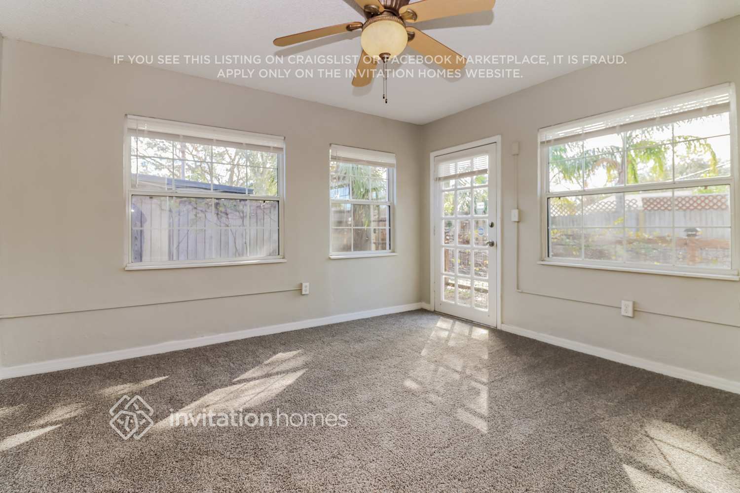 Building Photo - 1728 Catherine Dr