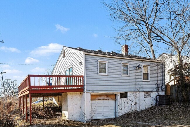 Building Photo - Beautiful 2 Bedroom 1 Bathroom house in Kansas City!