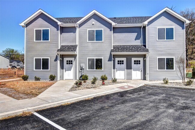 Building Photo - 39 Levy Pl