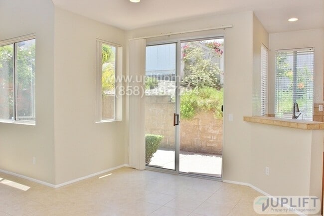 Building Photo - 3 Bed, 2.5 Bath Condo in Cornerstone Scrip...