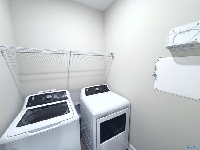 Building Photo - 27306 Barksdale Rd