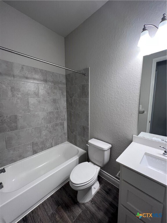 Building Photo - 535 Orchard Way