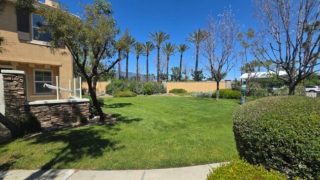 Building Photo - 12267 Chantrelle Dr