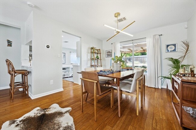 Building Photo - 1116 Collinwood W Dr