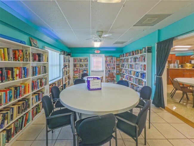 Building Photo - 9262 140th Ln