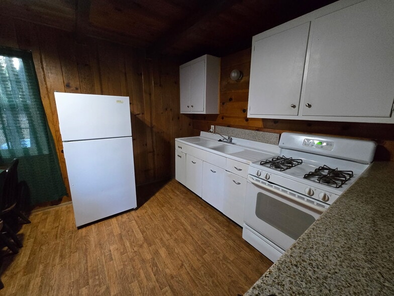 Building Photo - 41387 Lahontan Dr