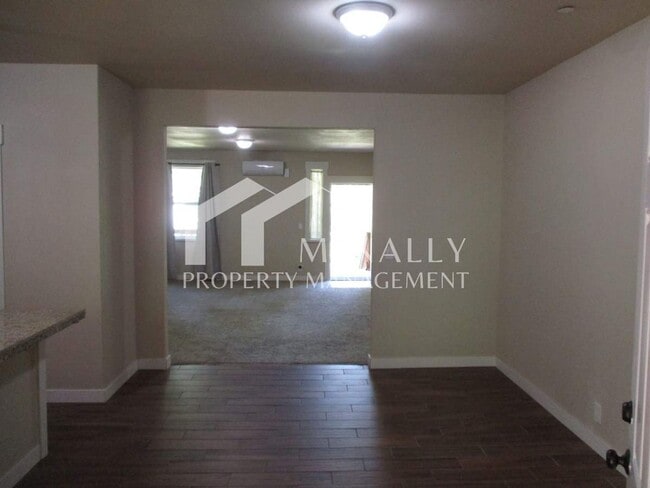 Building Photo - 7720 Artondale Dr NW