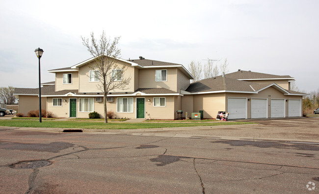 Primary Photo - Leighton's Landing Townhomes