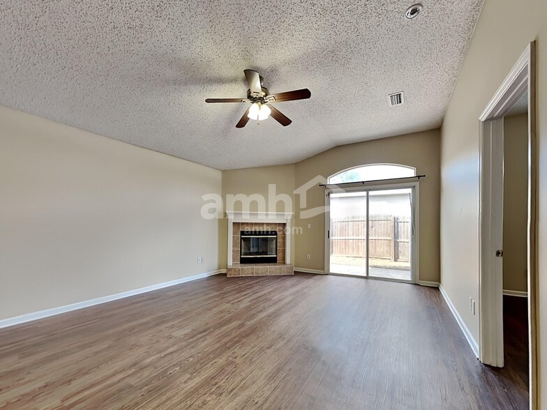 Building Photo - 6101 Morse Glen Ct