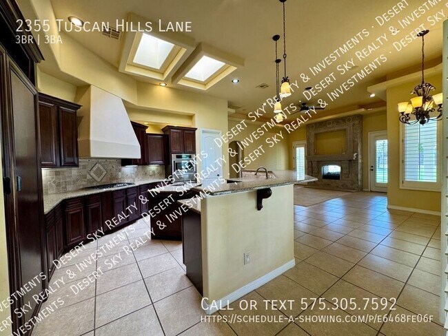 Building Photo - 2355 Tuscan Hills Ln