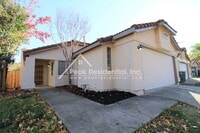 Building Photo - Updated 3bd/2ba Home near Cosumnes River College