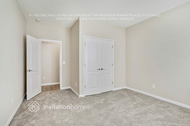 Building Photo - 805 City Park Dr