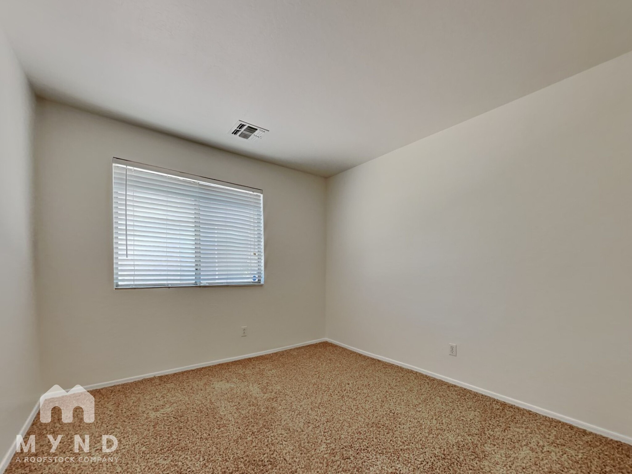 Building Photo - 13617 W Peck Ct