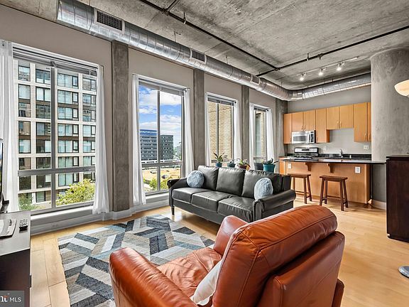 Building Photo - 301 Massachusetts Ave NW