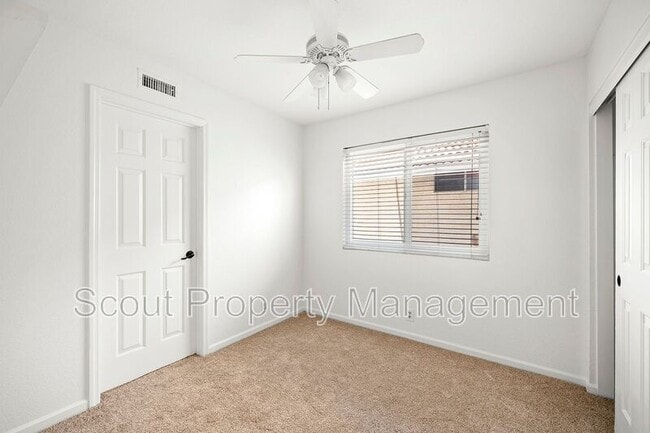 Building Photo - 24535 Leafwood Dr