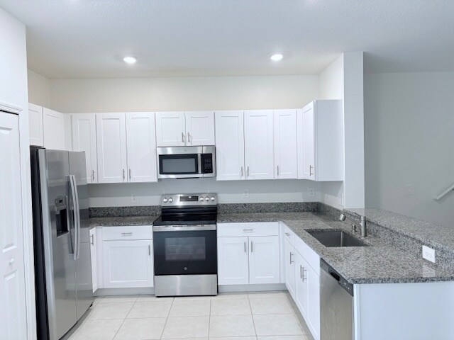 Building Photo - 10178 Honey Hammock Way