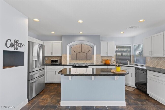 Building Photo - 10902 Fintry Hills St