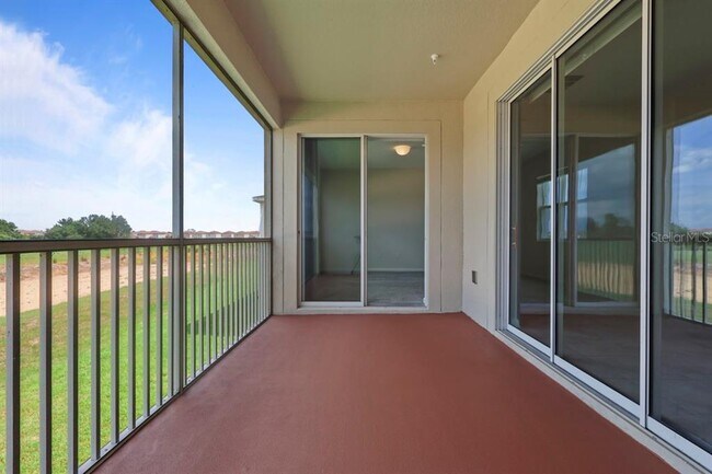 Building Photo - 877 Ocean Course Ave