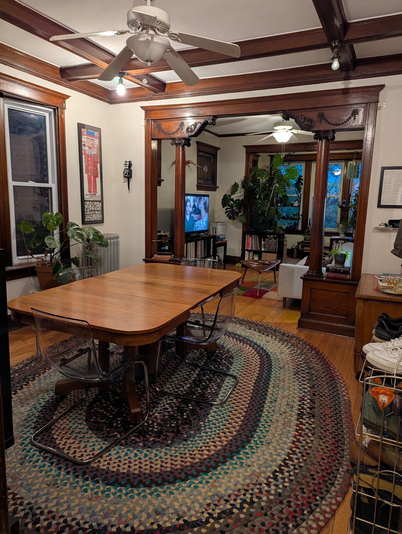 Dining Room - 1012 N Oakley Blvd