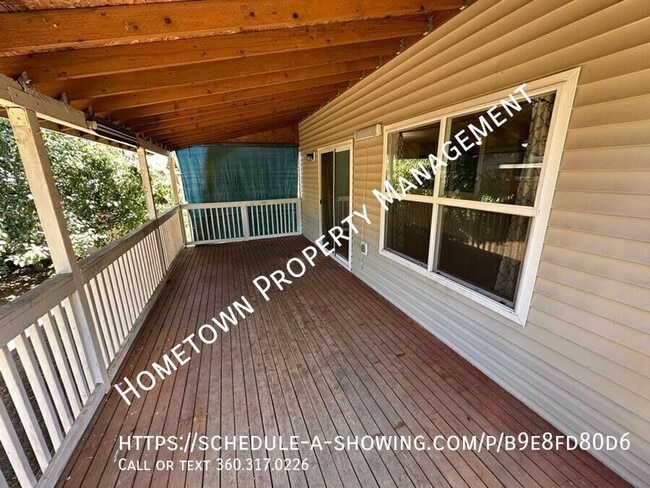 Building Photo - 4820 41st Ln SE