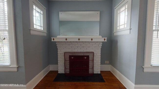 Building Photo - 3619 Riverside Ave