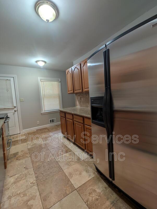 Building Photo - 1061 Homewood Ct