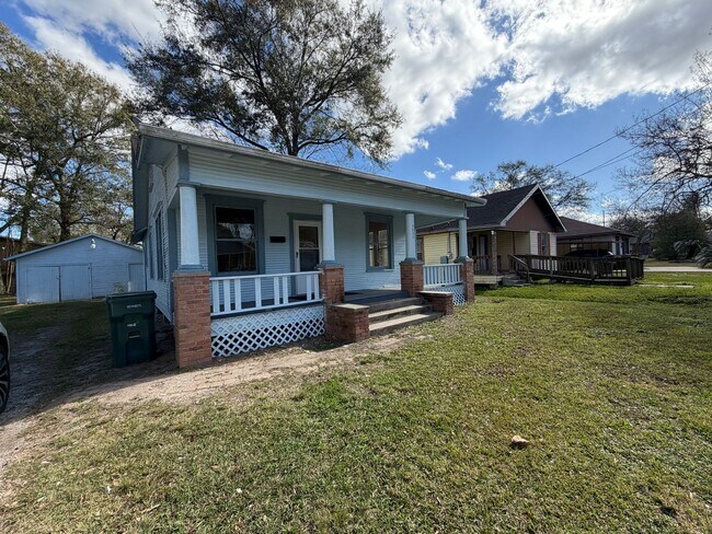 Building Photo - 4305 Fonville Ave