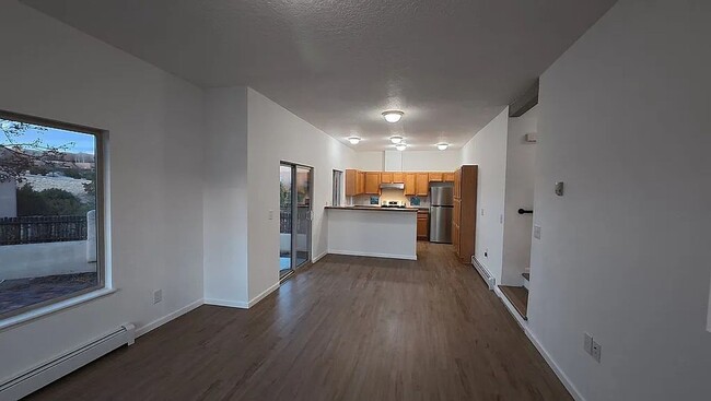 Building Photo - For Rent: "Casita de Colina" – Peaceful Li...