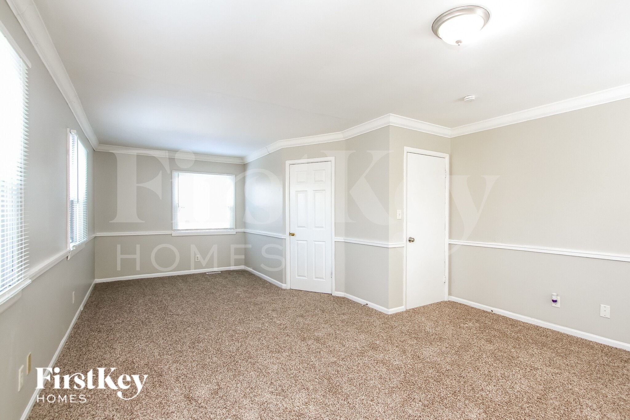 Building Photo - 3526 N Faculty Dr