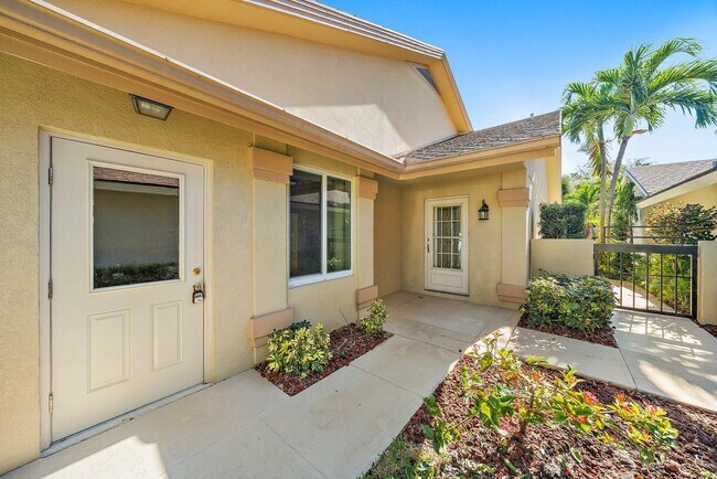 Building Photo - 118 Knoll Way