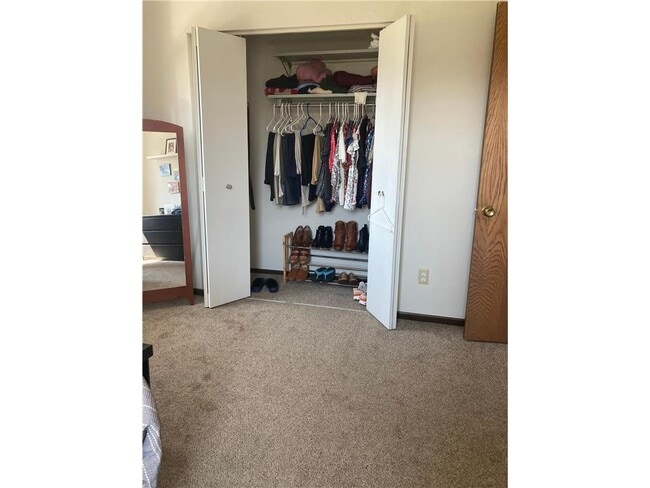 Building Photo - 311 W Bert St