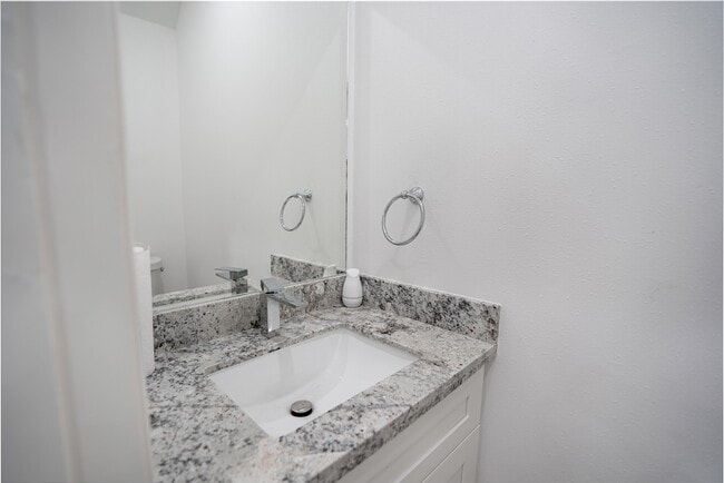 Building Photo - 7914 Laura Koppe Rd