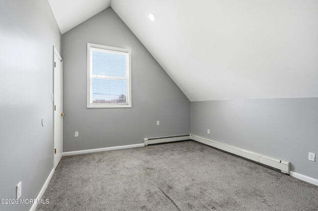 Building Photo - 644 Ocean Ave