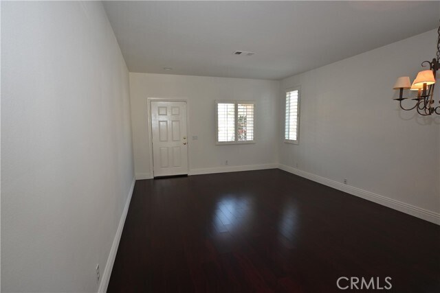 Building Photo - 37 Amoret Dr