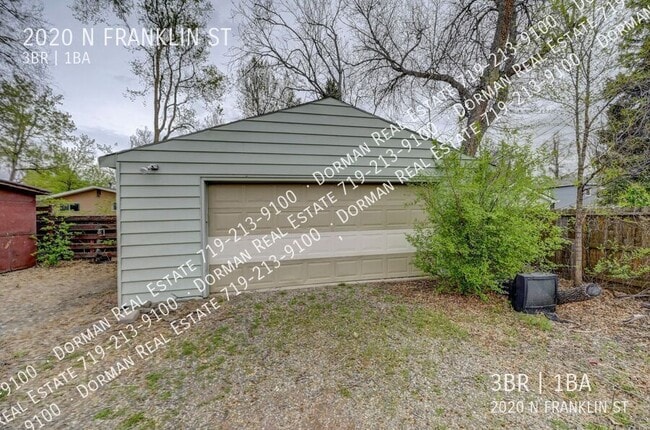 Building Photo - 2020 N Franklin St