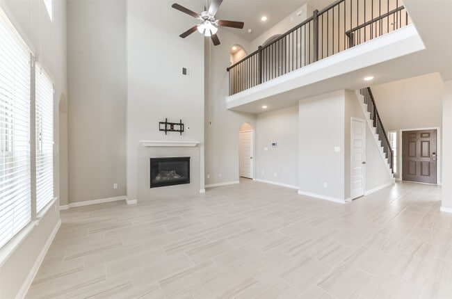 Building Photo - 8622 Marble Ter Ct