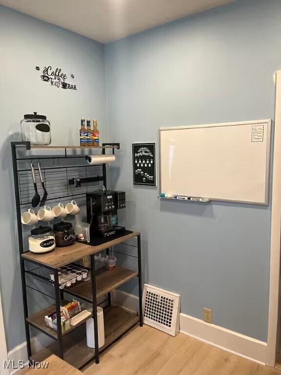 Building Photo - 369 E Tuscarawas Ave