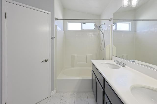 Building Photo - 2387 Peacock Valley Rd