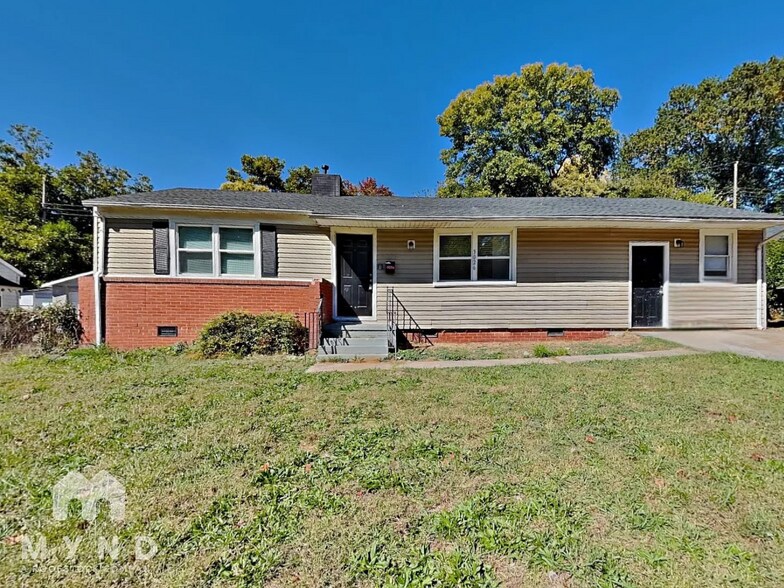 Primary Photo - 3026 Bellaire Dr