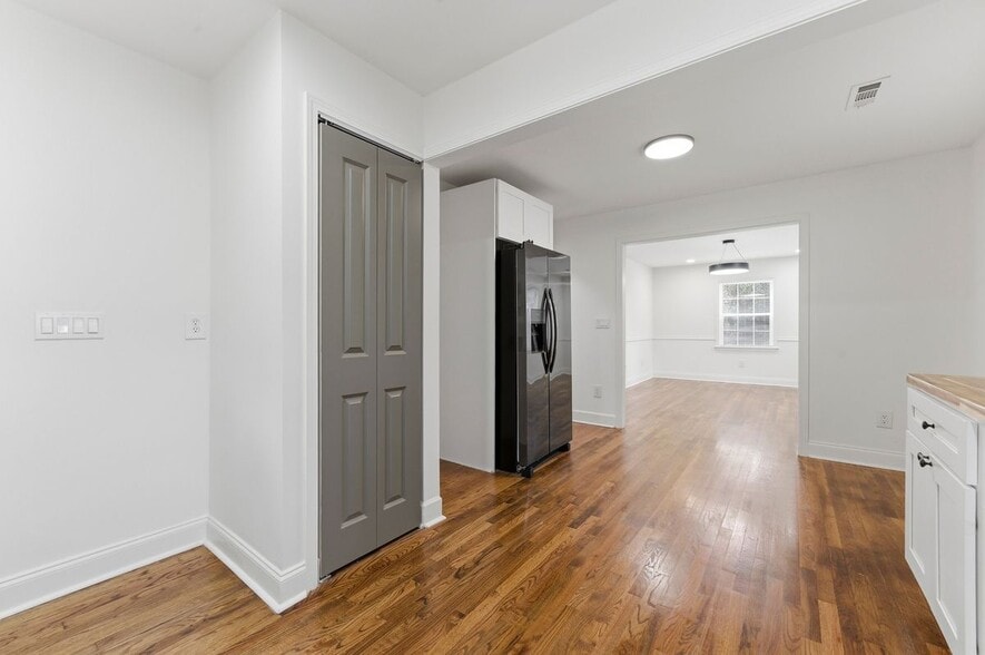 Building Photo - 2762 Oldknow Dr NW