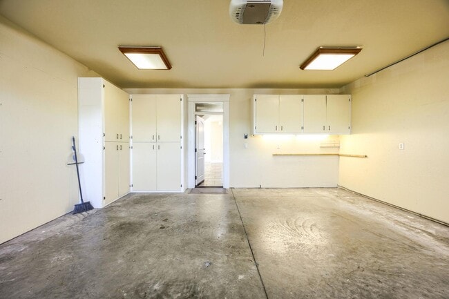 Building Photo - 1512-1514 Hartell Street - 1514 Hartell