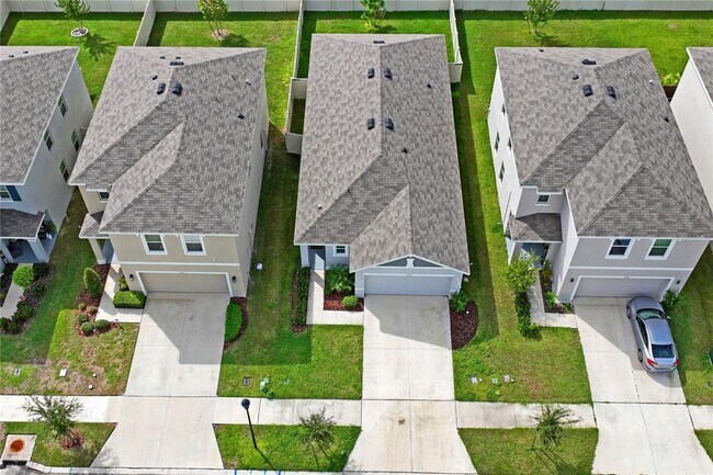 Building Photo - 5675 Chorleywood Ln