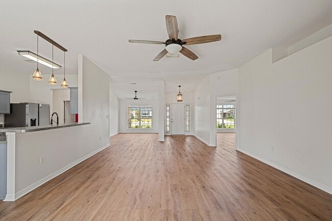 Building Photo - 8517 High School Blvd