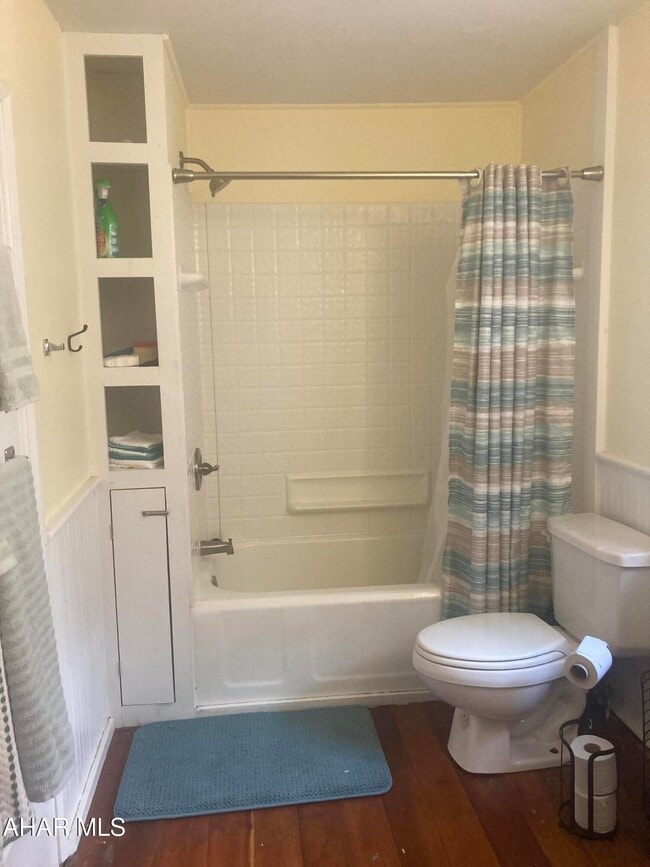 Building Photo - 3117 Main Rd