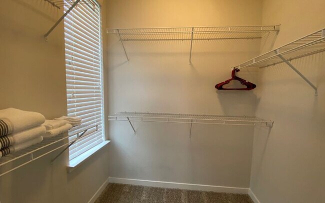 Building Photo - 269 Whitefoord Ave NE