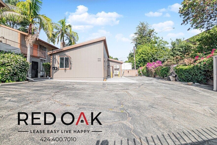 Building Photo - 4592 Riverton Ave