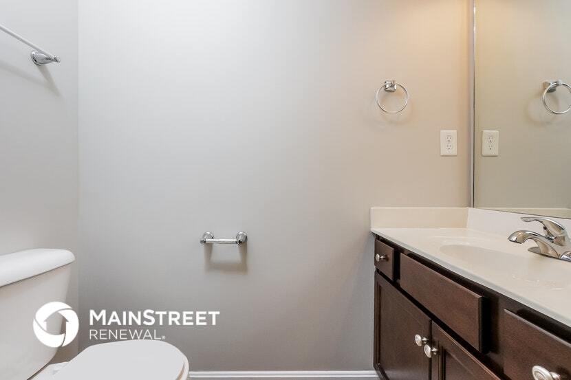 Building Photo - 214 Bald Eagles Cir